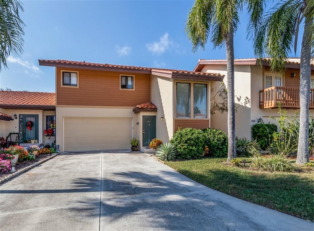 805 SORRENTO PL #805