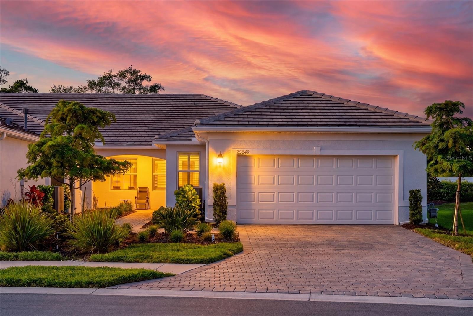 25049 PEARL LAKE CIR