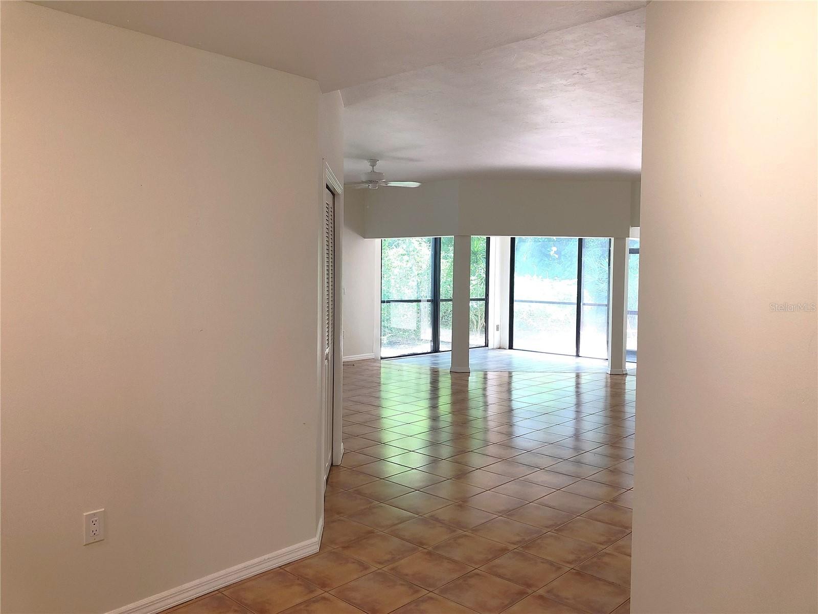 1664 STARLING DR #101