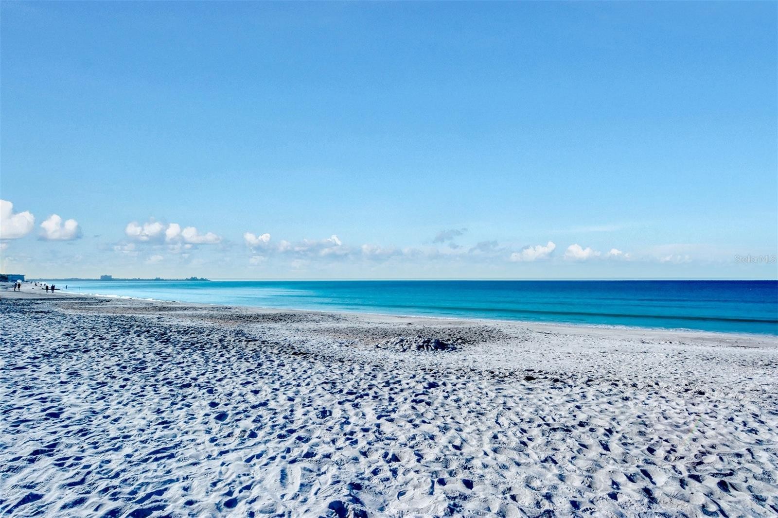 800 BENJAMIN FRANKLIN DR #202