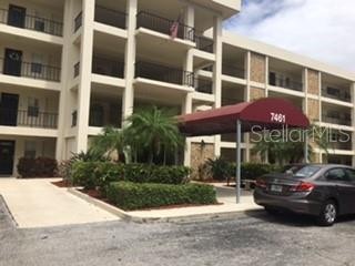 7461 W COUNTRY CLUB DR N #409