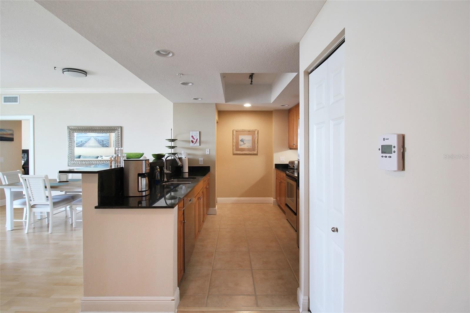 800 N TAMIAMI TRL #806