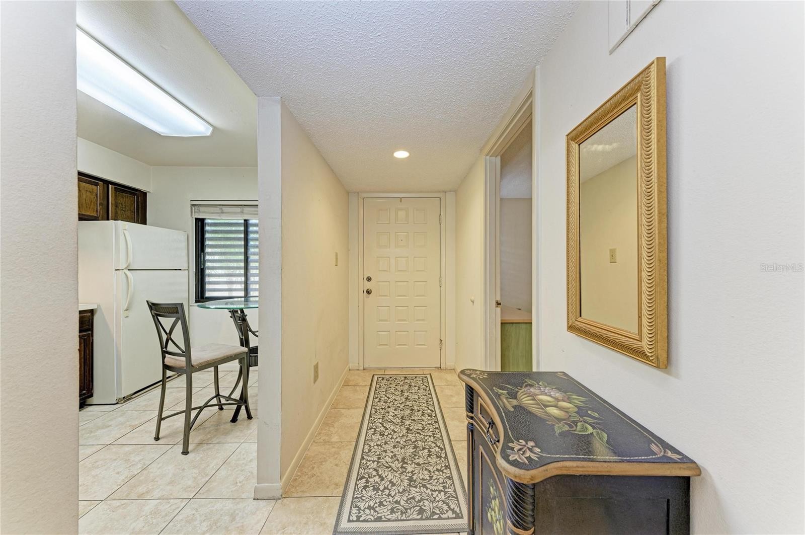 5200 LAKE VILLAGE DR #79