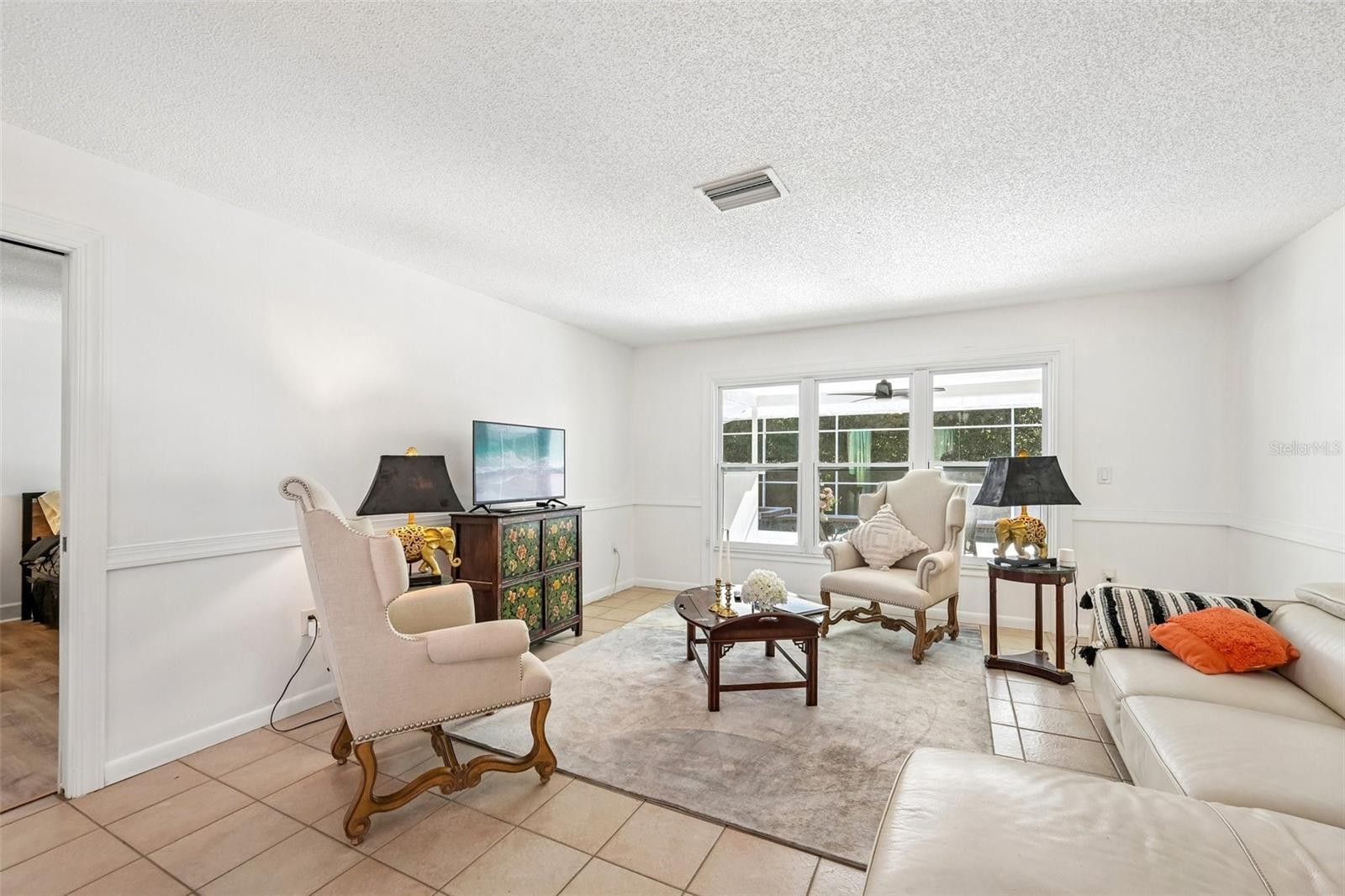 8111 TIMBER LAKE LN
