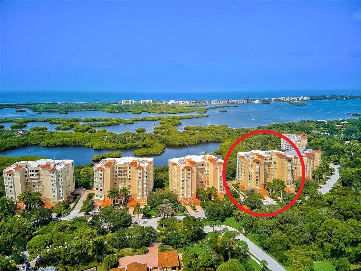 409 N POINT RD #803