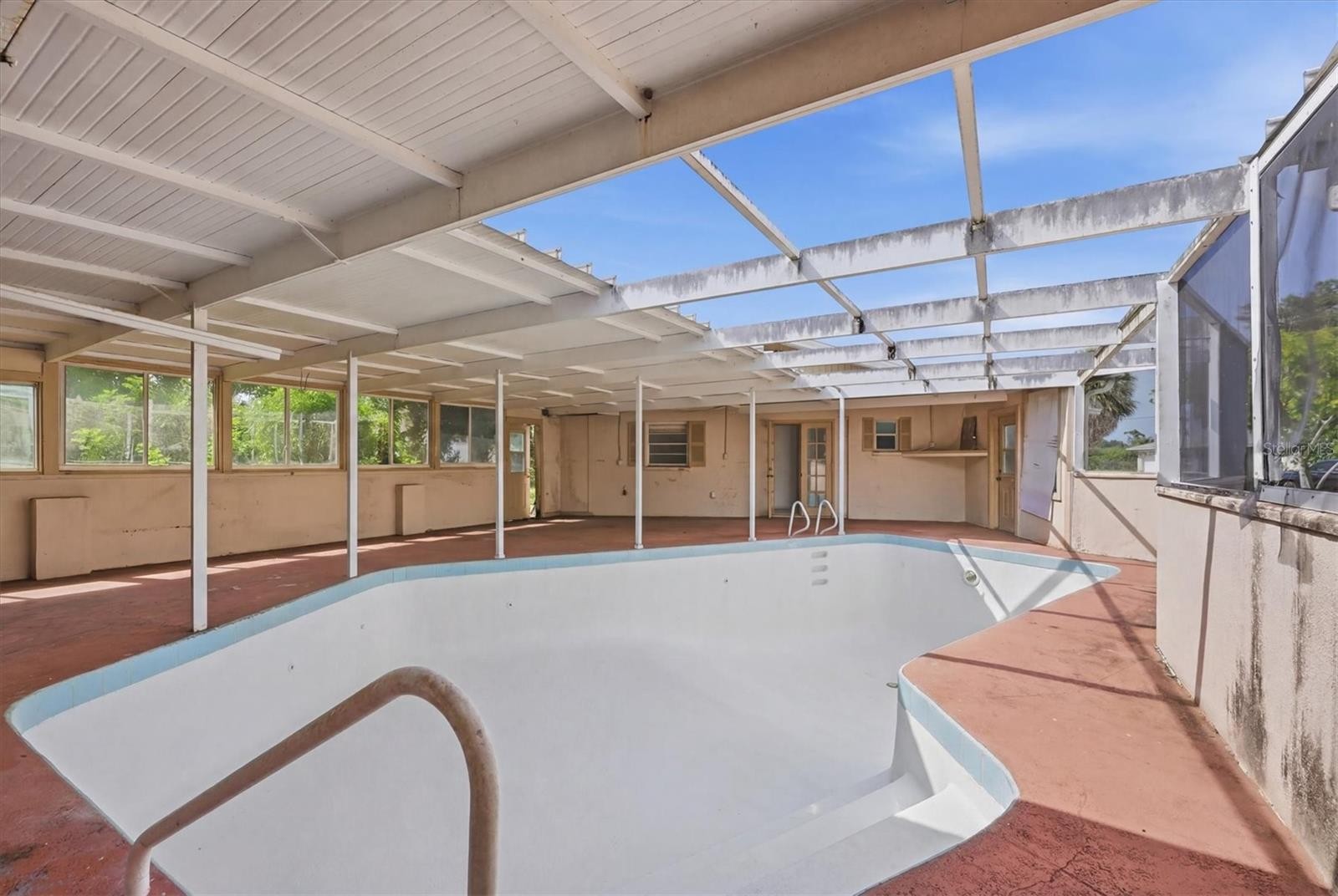 200 ORDUNA DR