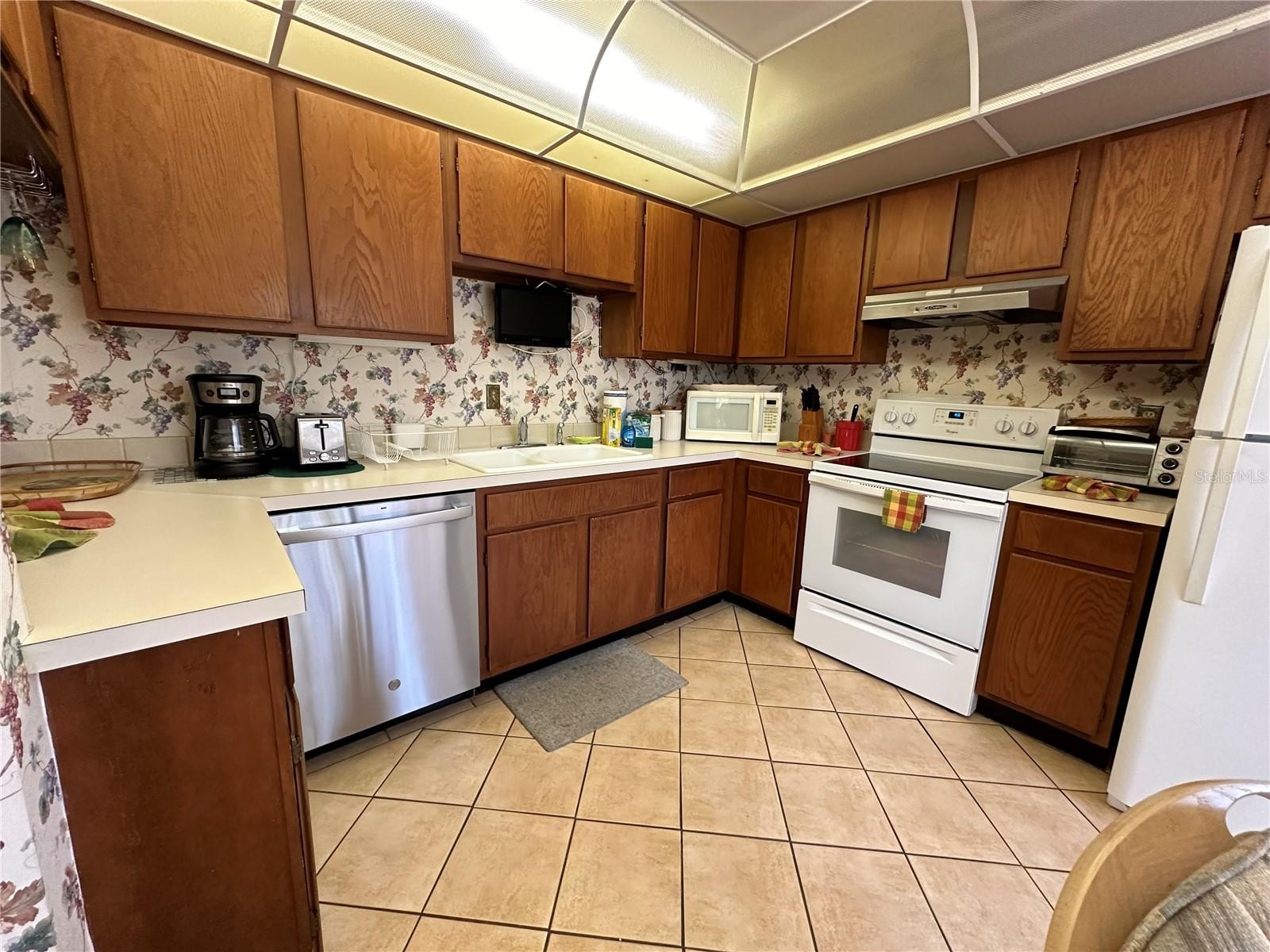 1647 BROOKHOUSE CT #246