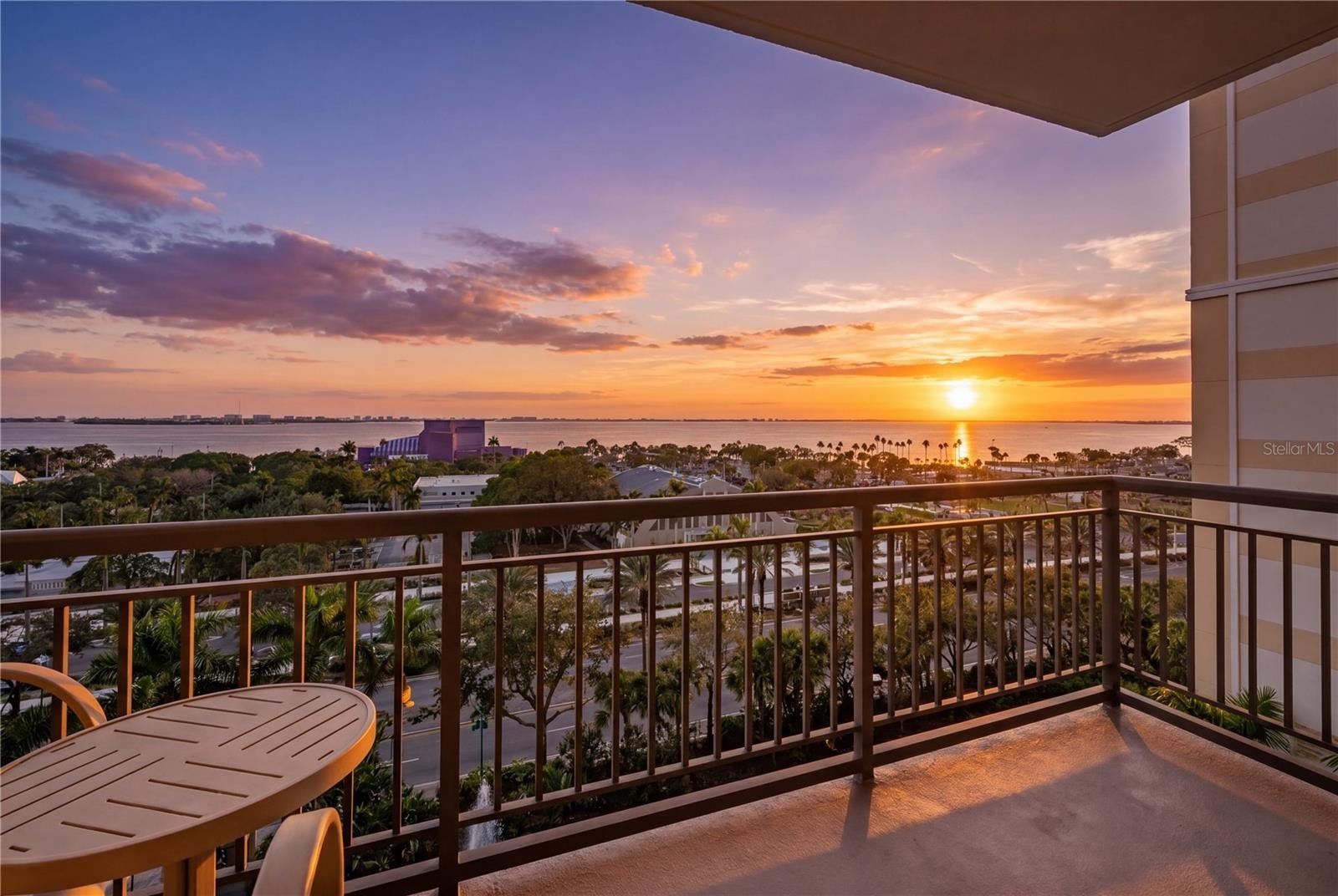 800 N TAMIAMI TRL #815