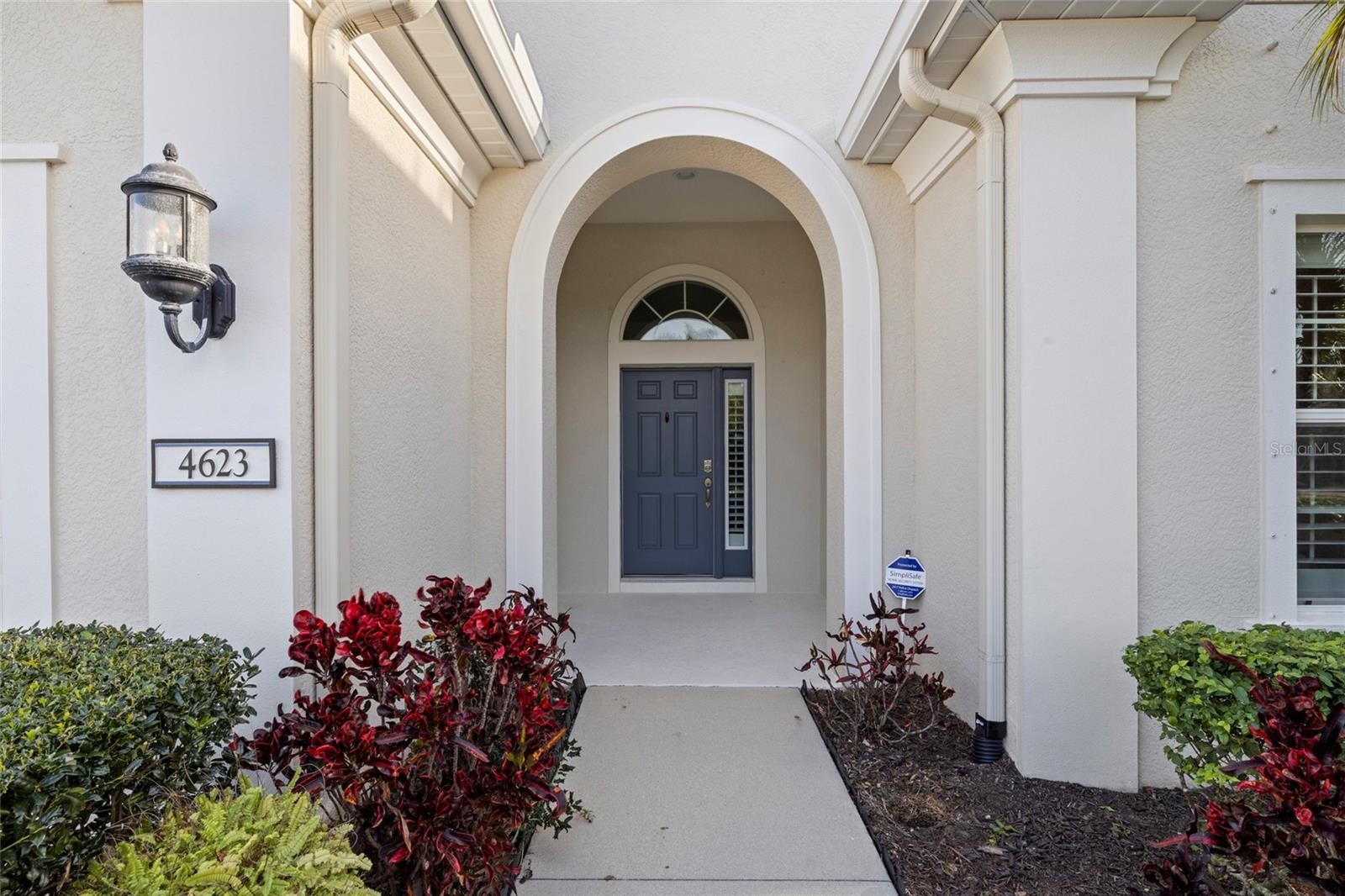 4623 CLAREMONT PARK DR