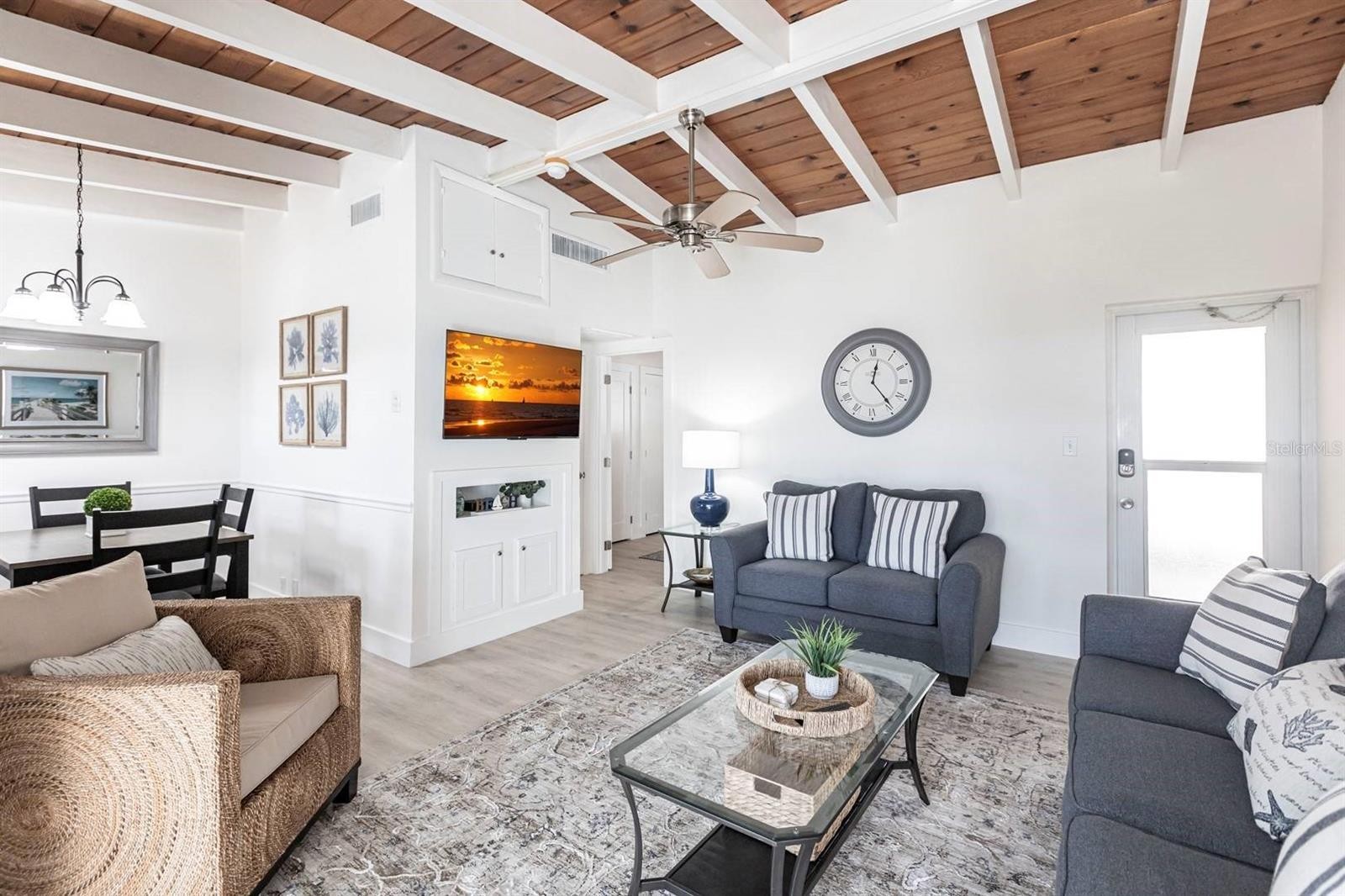 6006 MIDNIGHT PASS RD #14