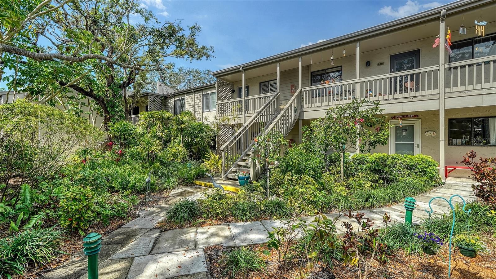 1601 PELICAN POINT DR #HA212