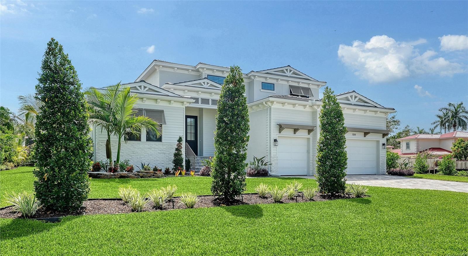 1519 HARBOR DR