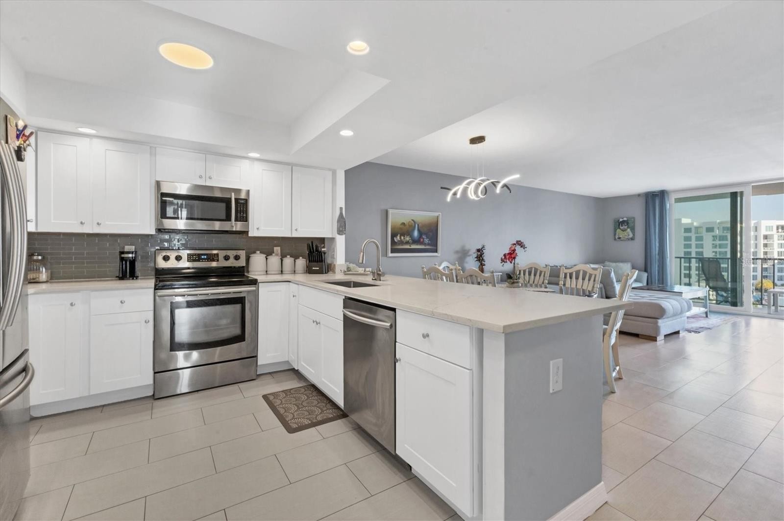 101 S GULFSTREAM AVE #15E