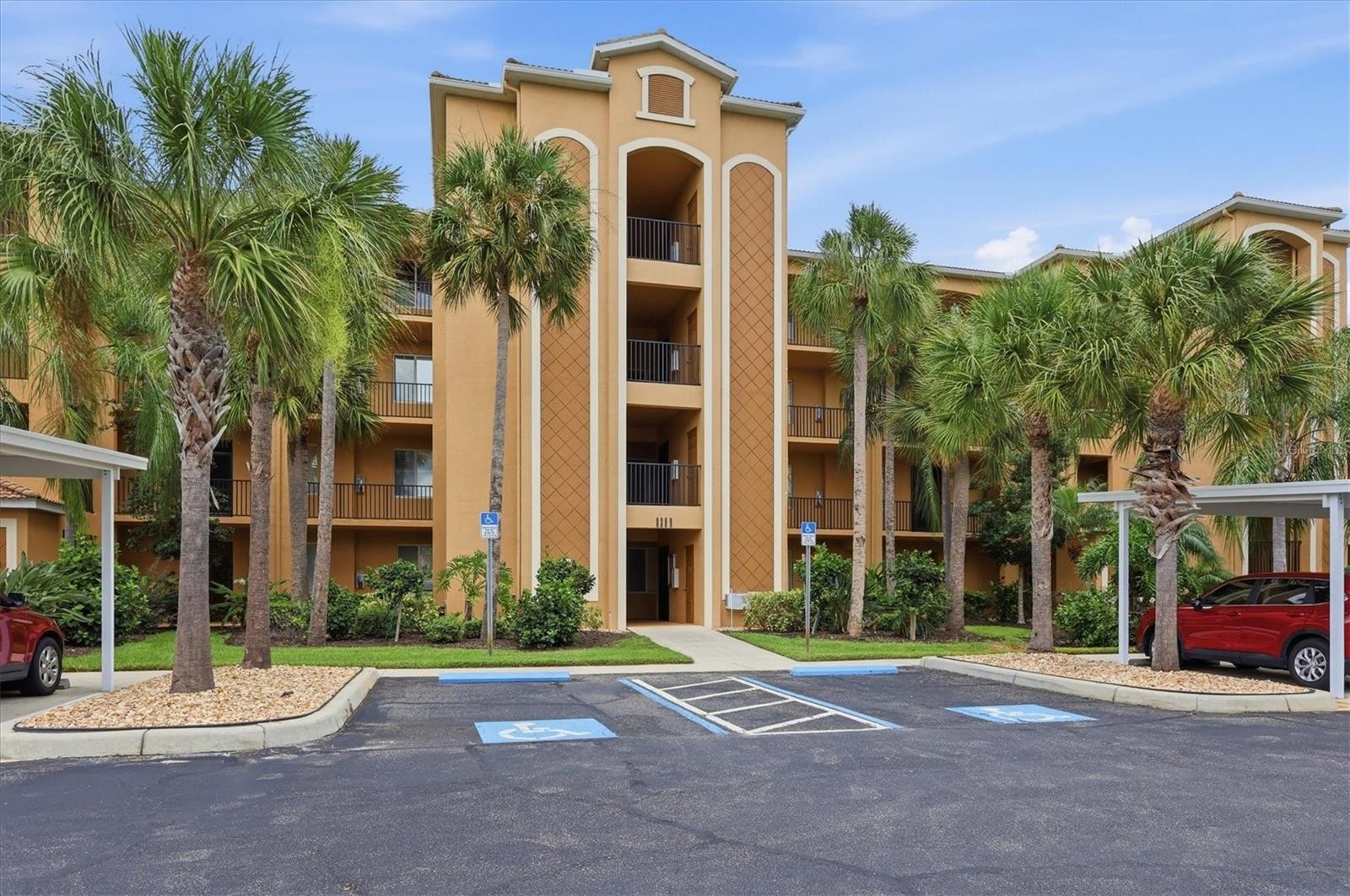 8309 GRAND ESTUARY TRL #306