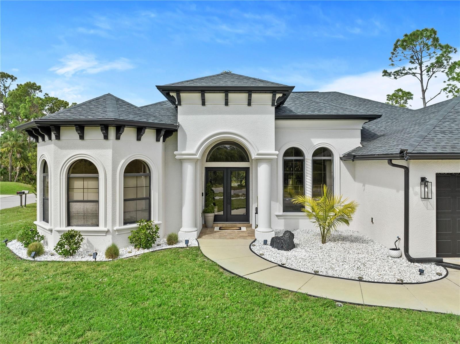 3393 S HABERLAND BLVD