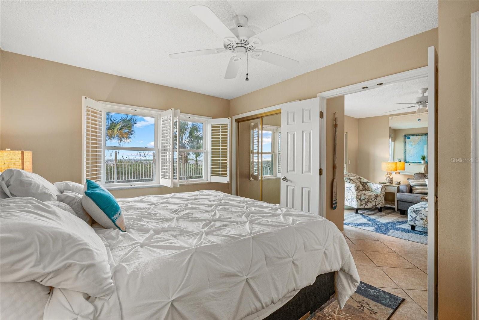 950 TARPON CENTER DR #101