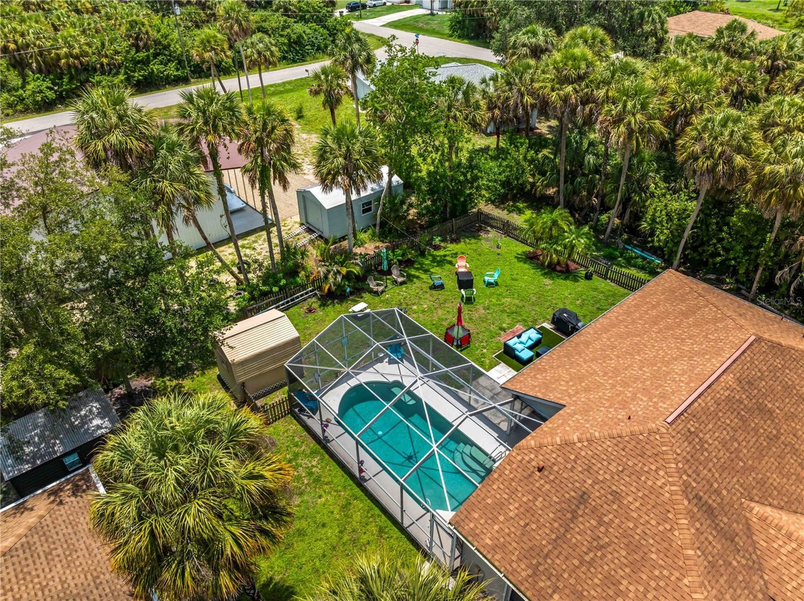 4243 FONSICA AVE