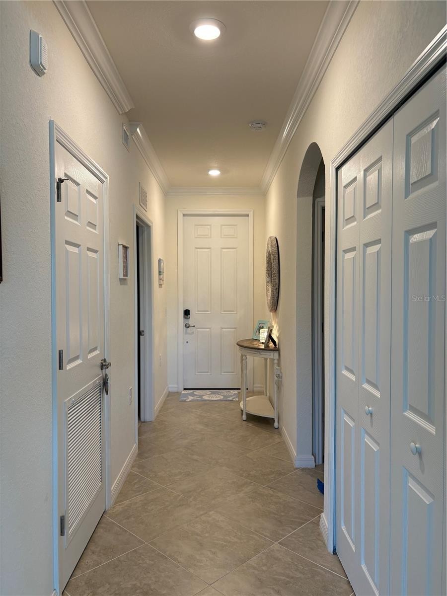 17520 GAWTHROP DR #106