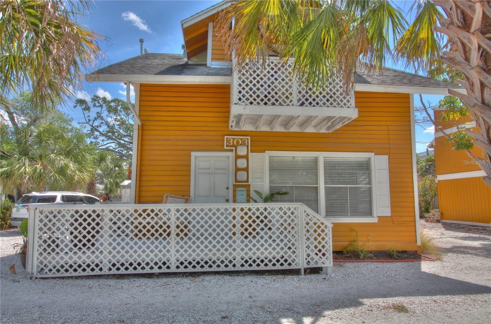 303 S OSPREY AVE #303