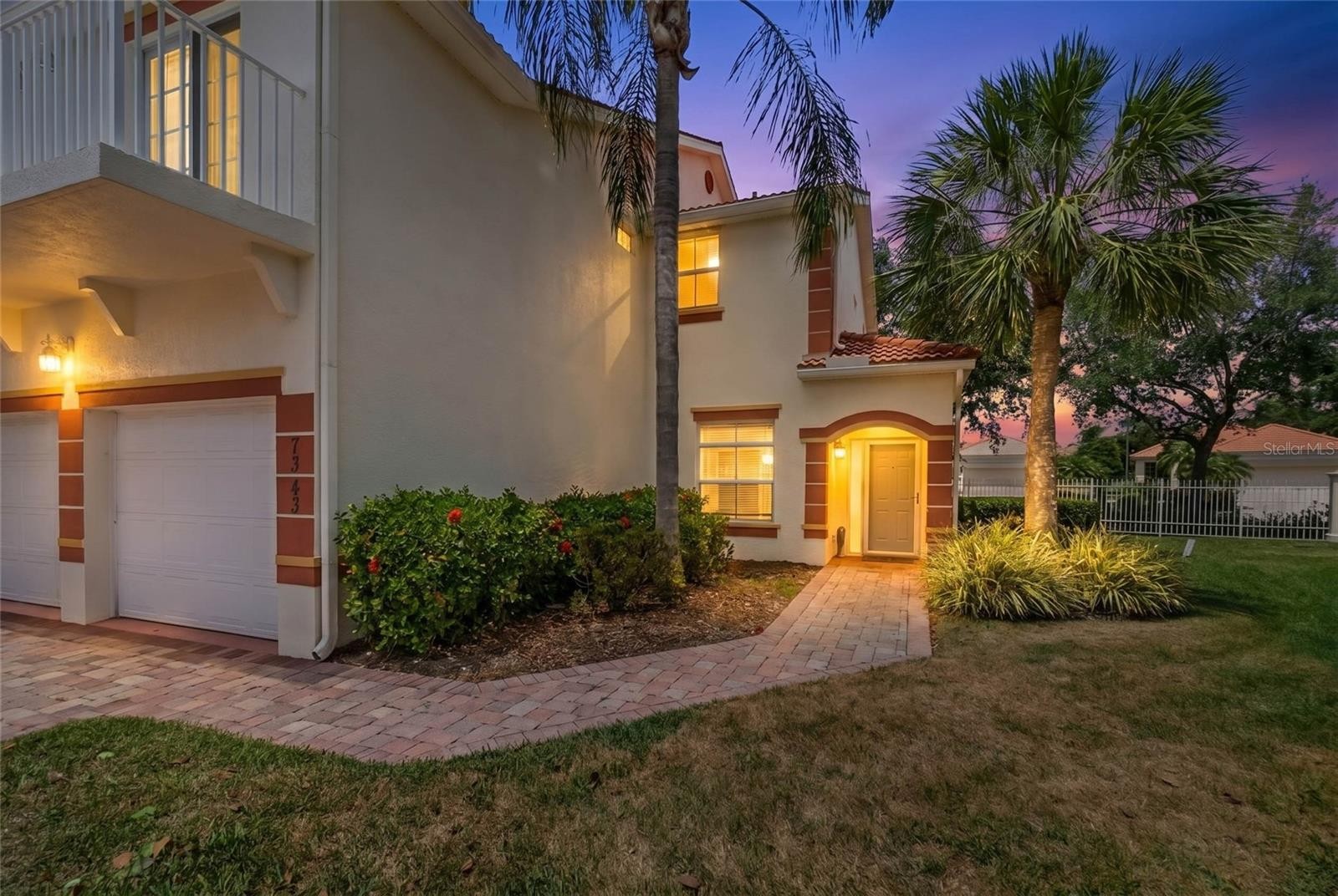7343 FOUNTAIN PALM CIR #na