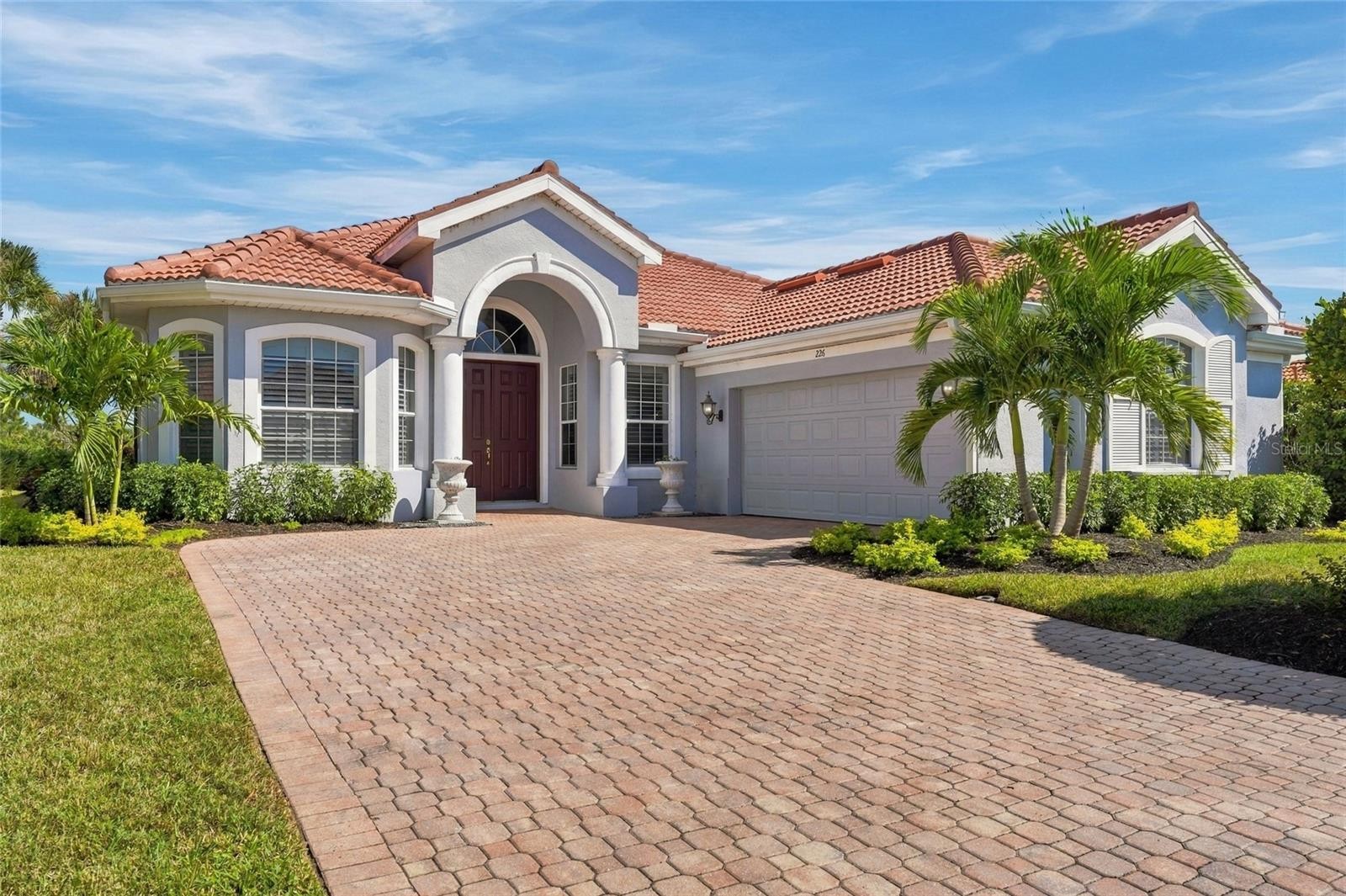 226 MONTELLUNA DR