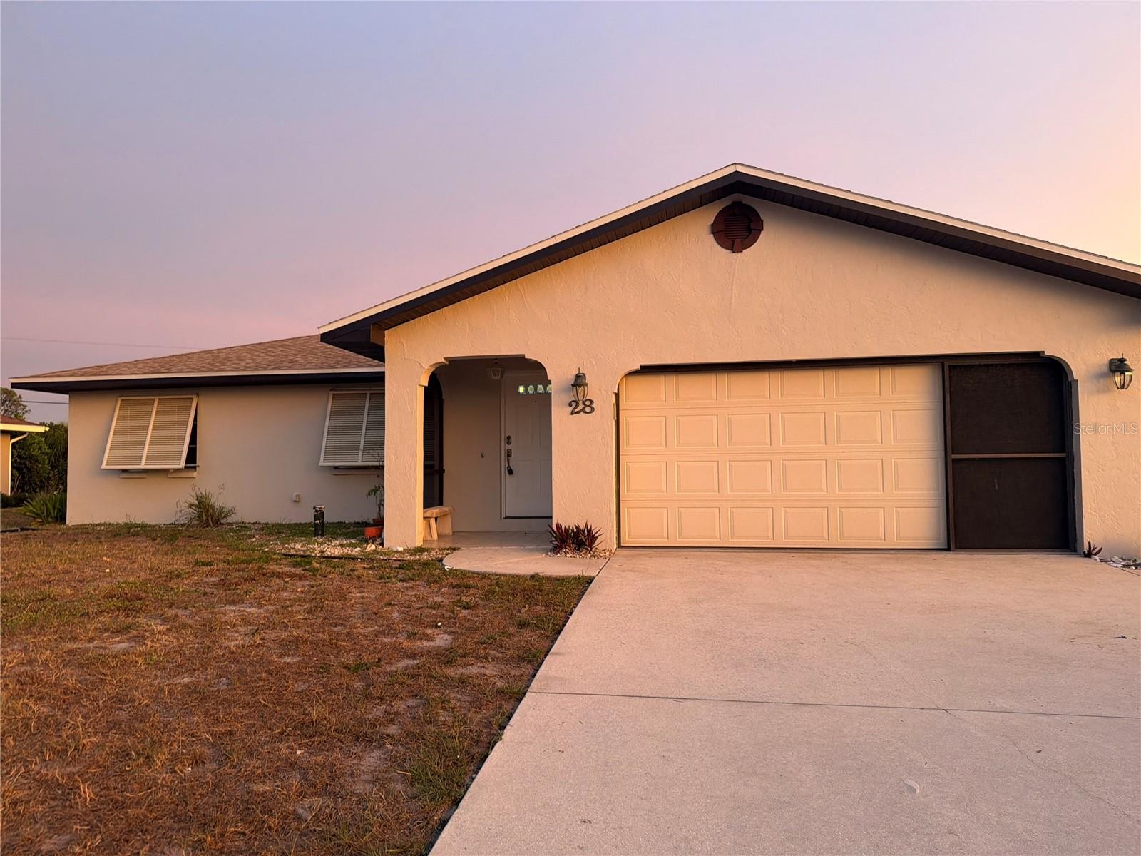 28 CLINTWOOD AVE