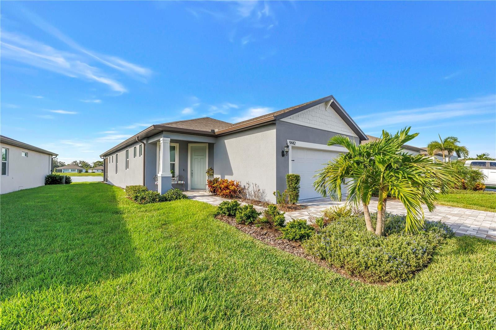 9442 BALLASTER POINTE