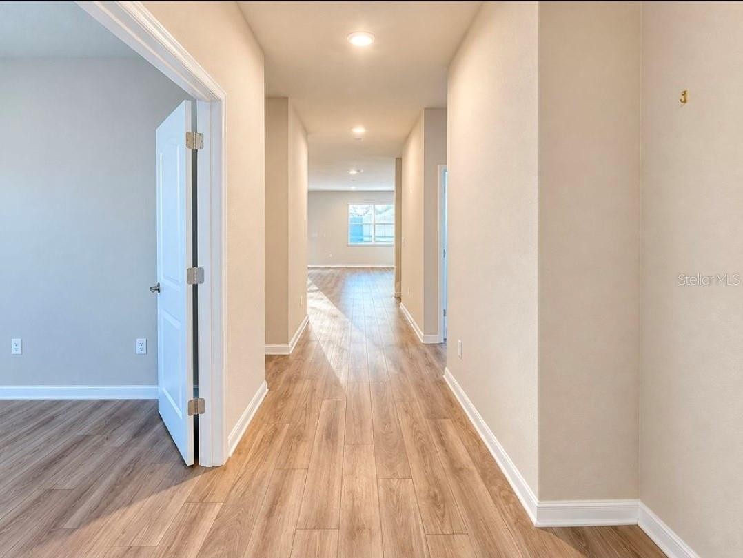 6566 KENAVA LOOP