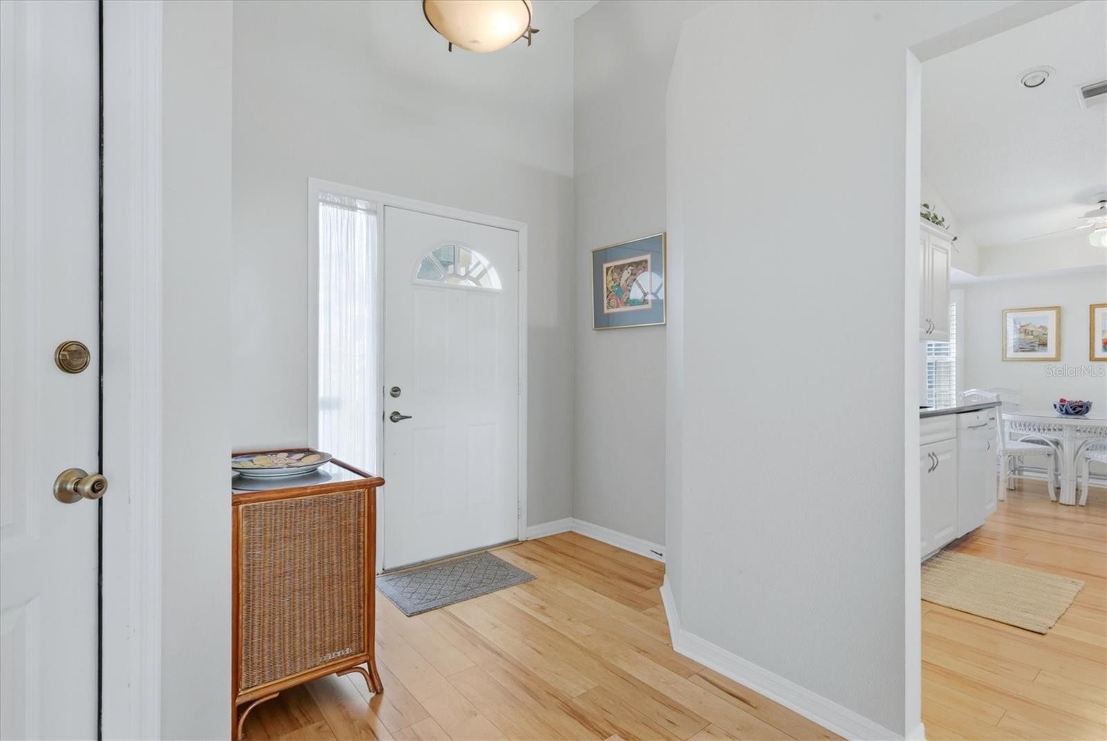 1611 SLATE CT