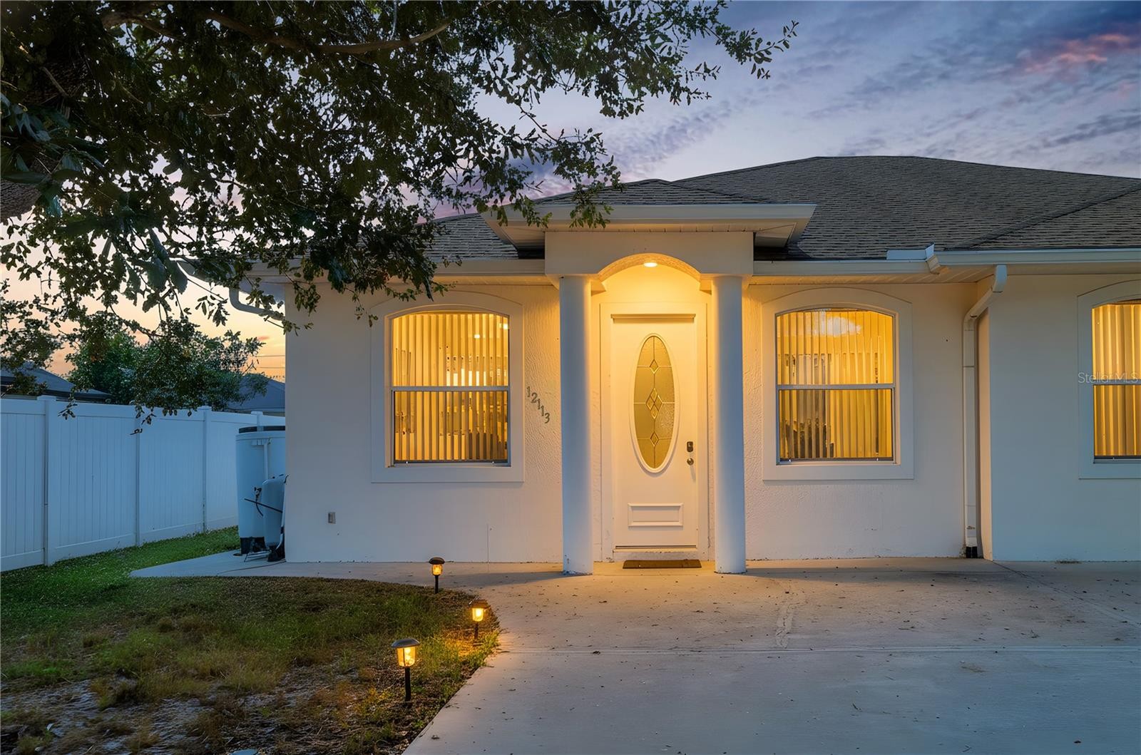 12113 CAPILLA LN