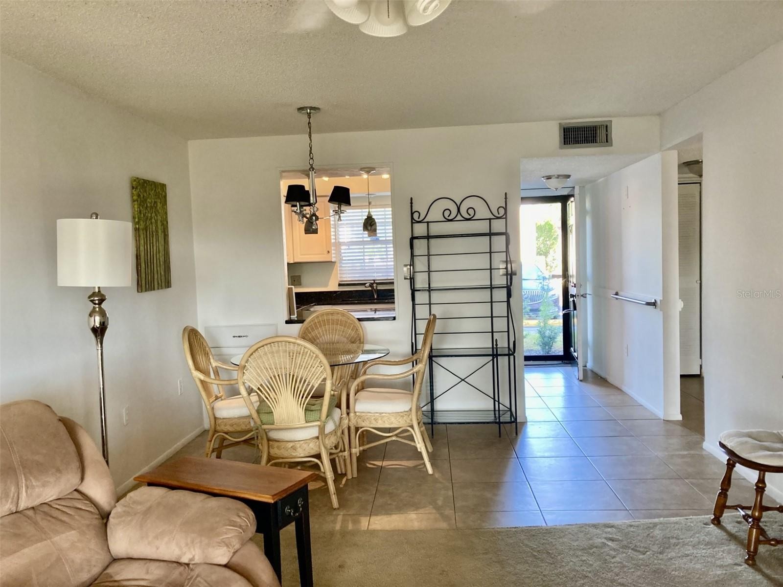 304 47TH AVENUE DR W #112