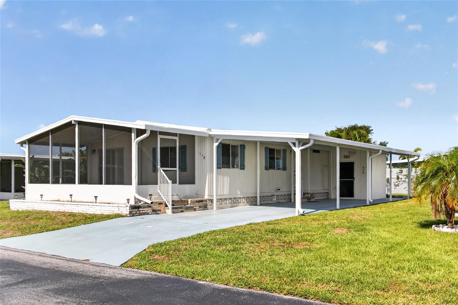 498 LONGWOOD DR