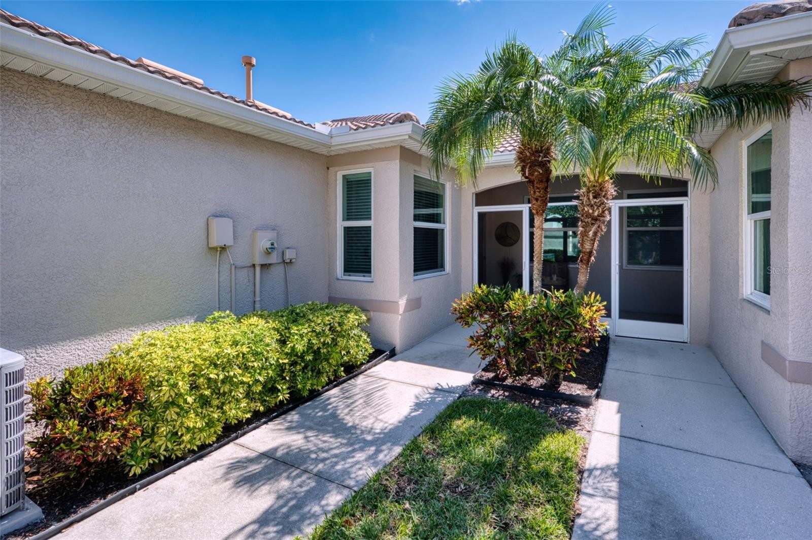 8223 SIMPSON FALLS CT