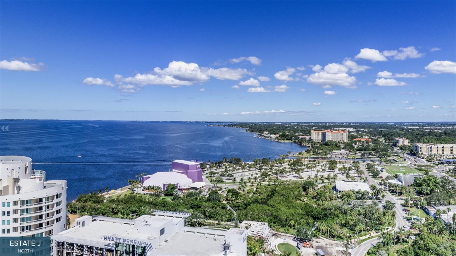 555 QUAY CMN #1704
