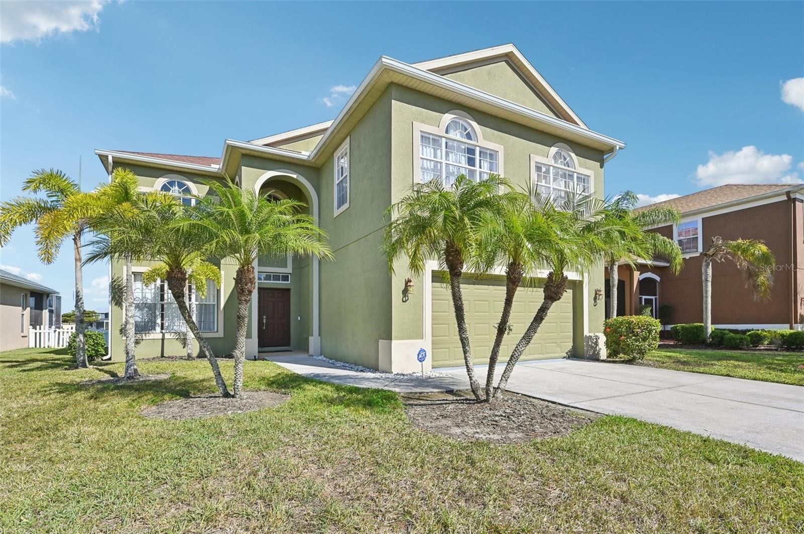 7162 50TH AVENUE CIR E