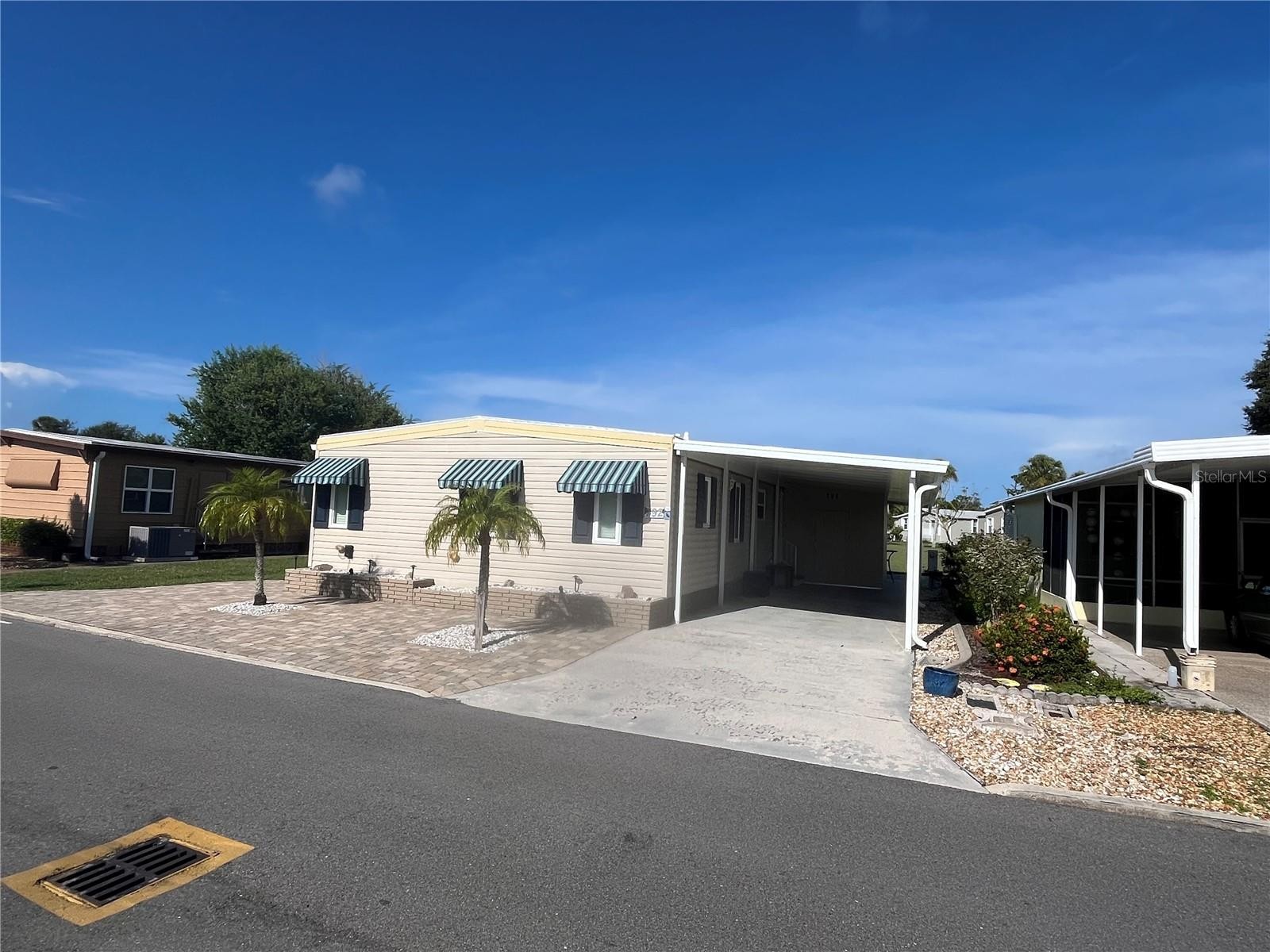 792 GRADO DR