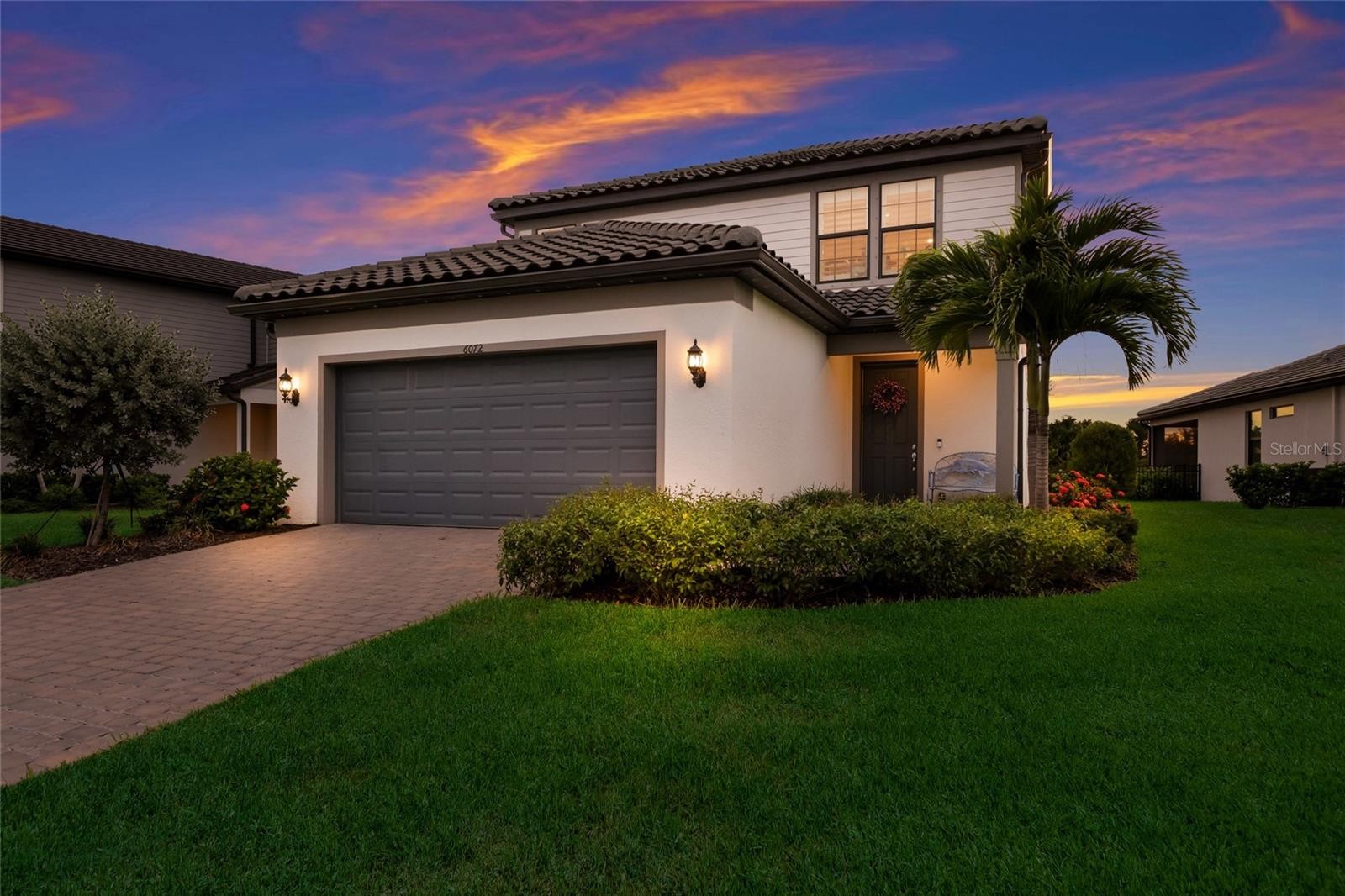 6072 BAYWOOD CT