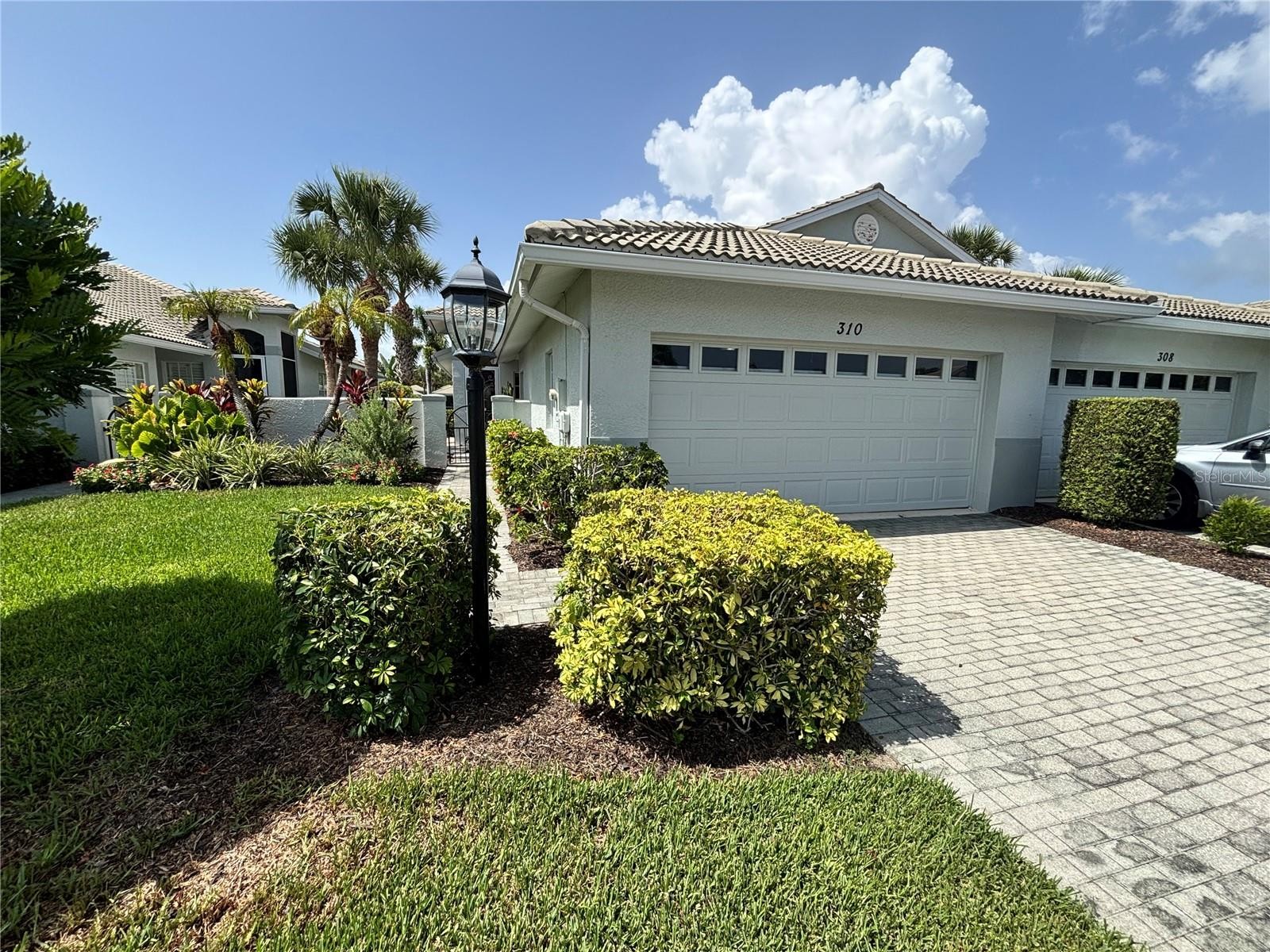 310 RECLINATA CIR