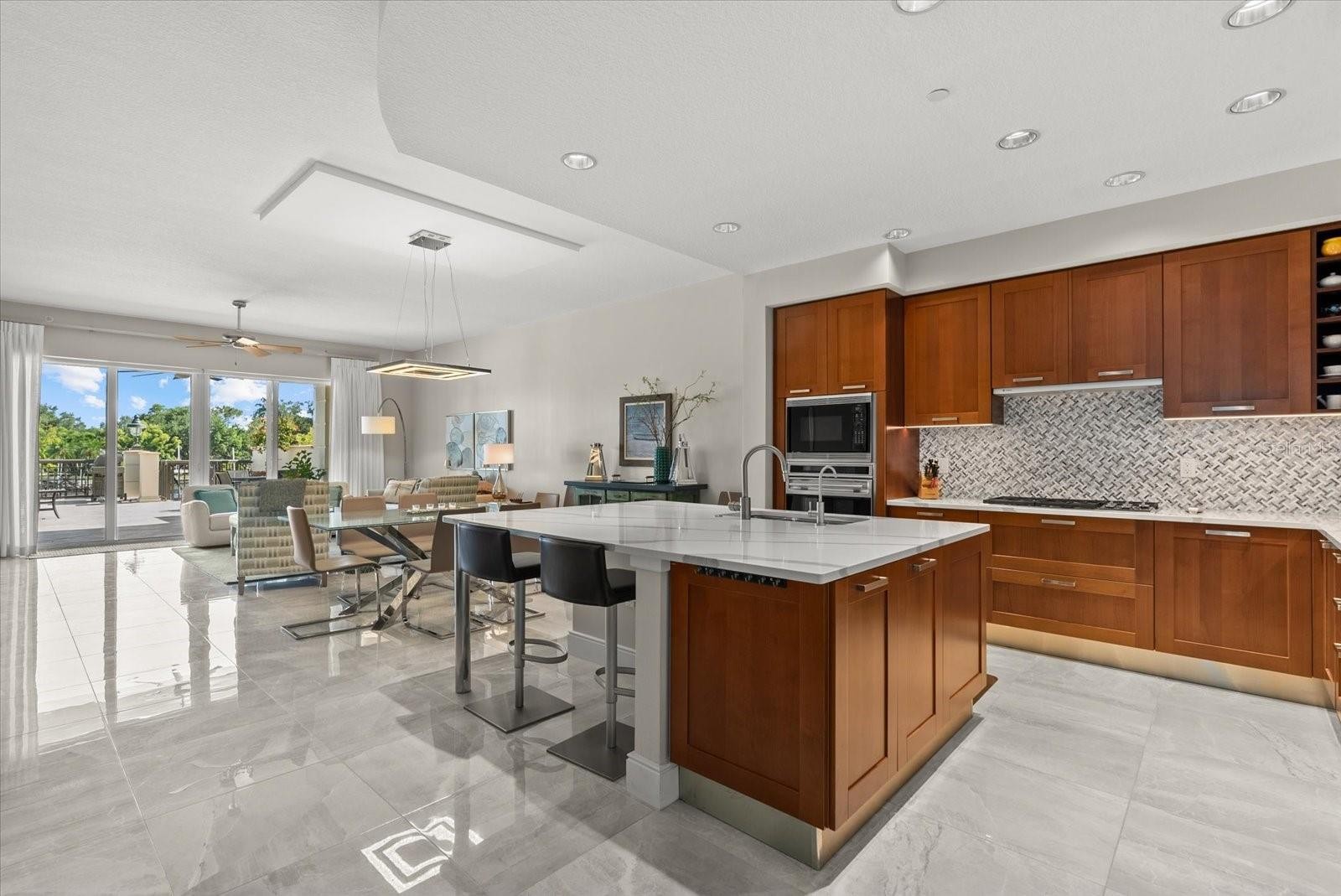 888 S ORANGE AVE #2C