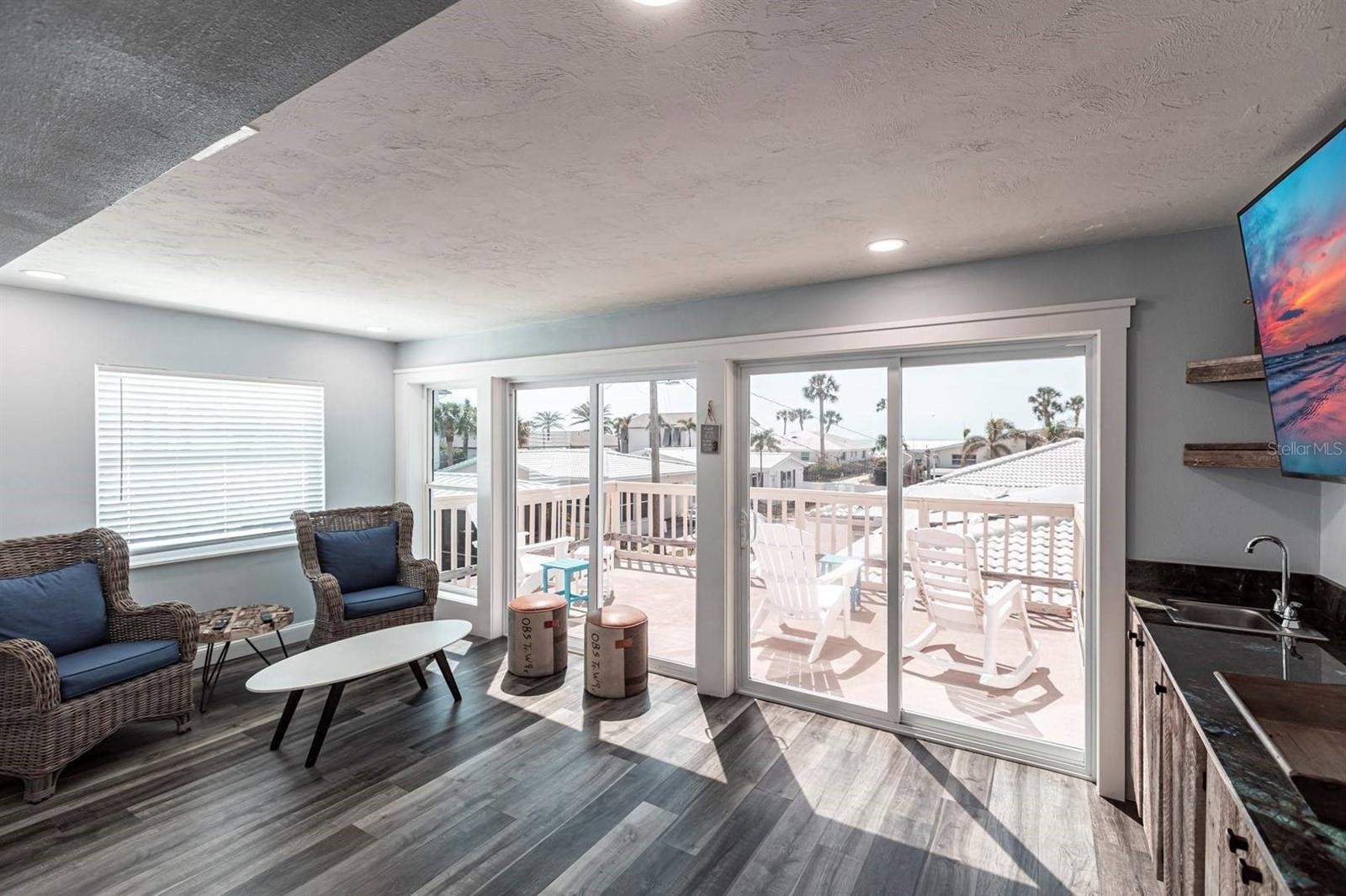 6020 MIDNIGHT PASS RD #52A