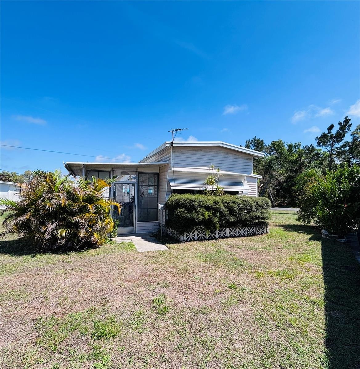 1891 ENGLEWOOD RD #94