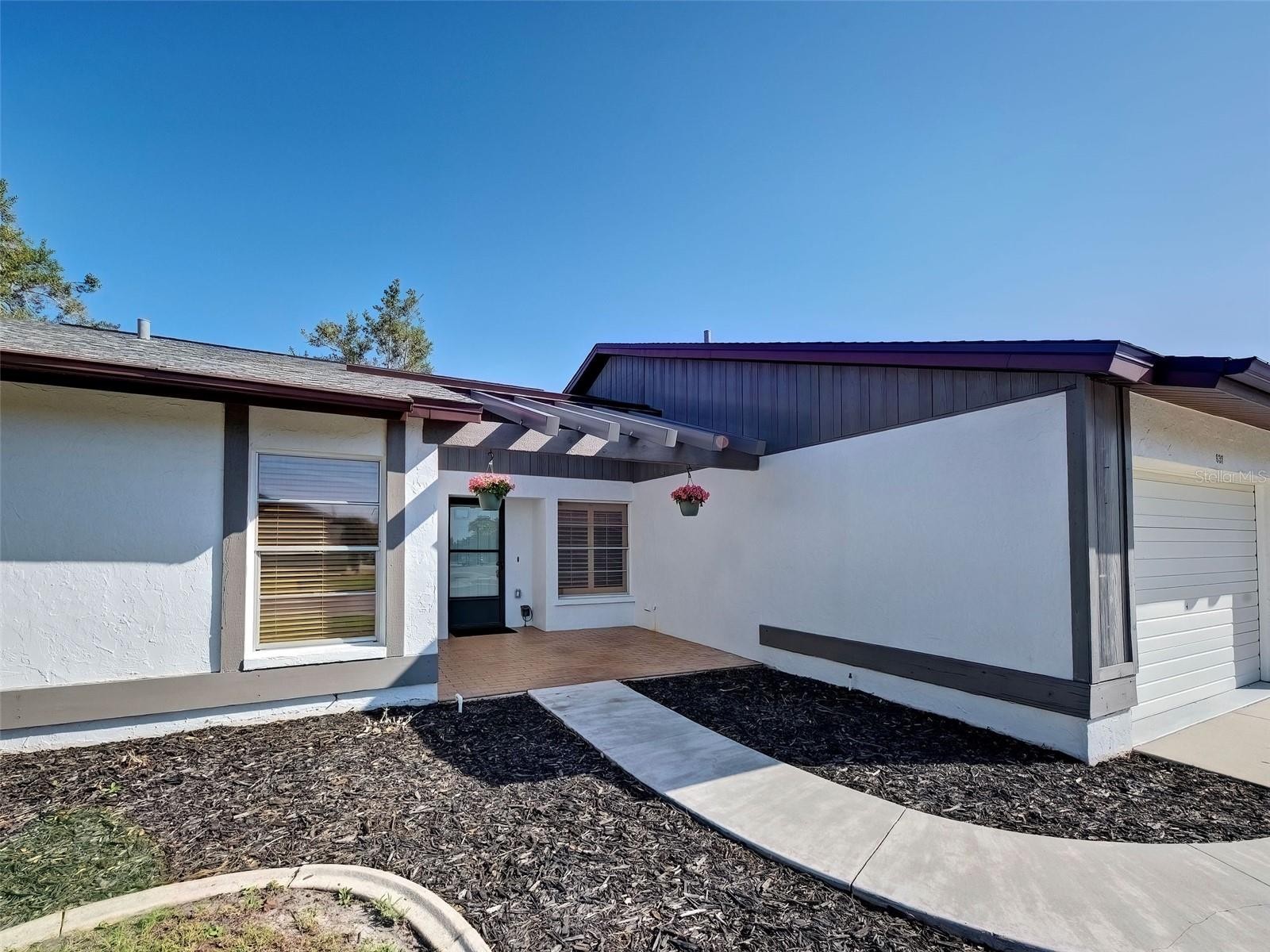 631 FOXWOOD BLVD #256