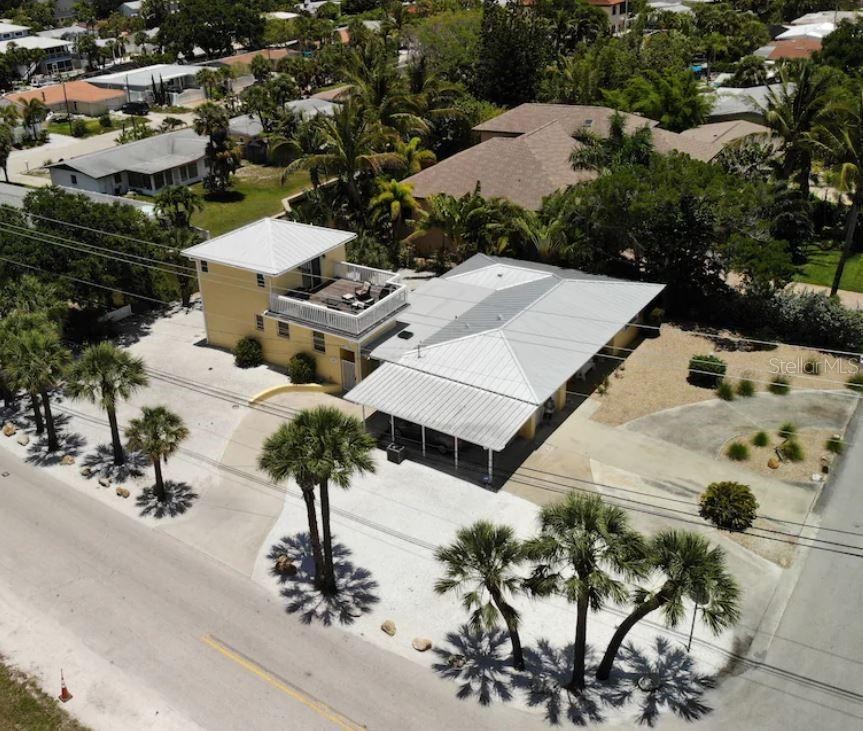 301 AVENIDA MADERA #B