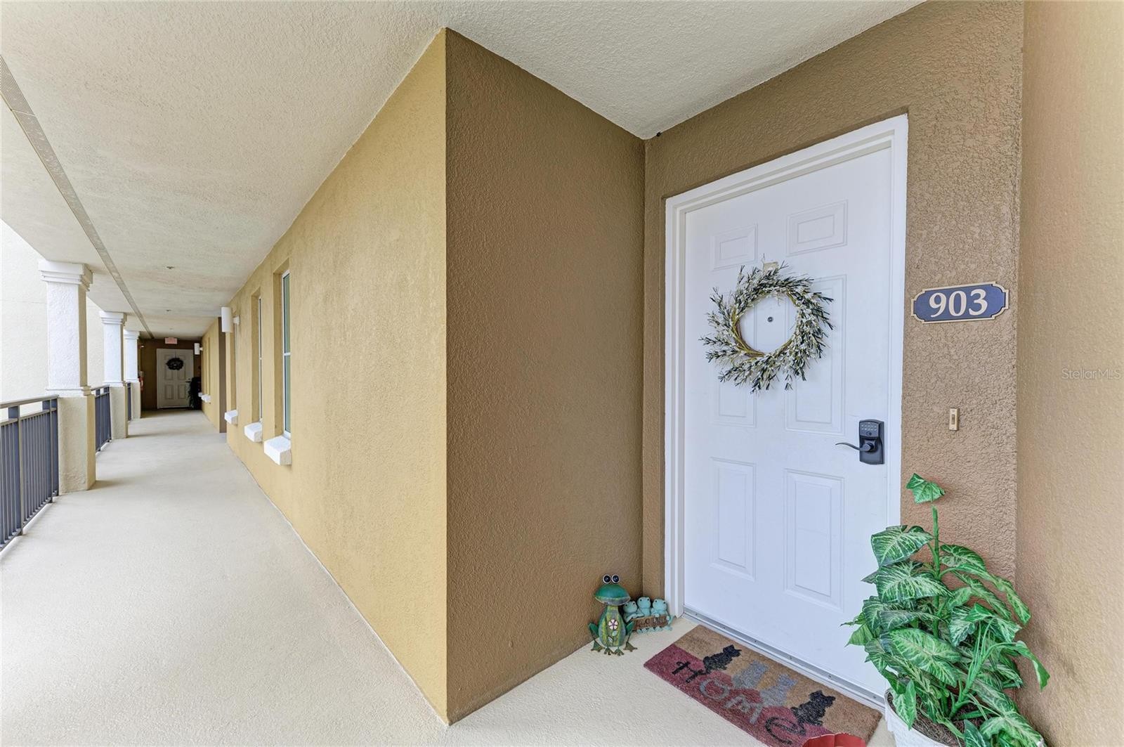 501 HABEN BLVD #903