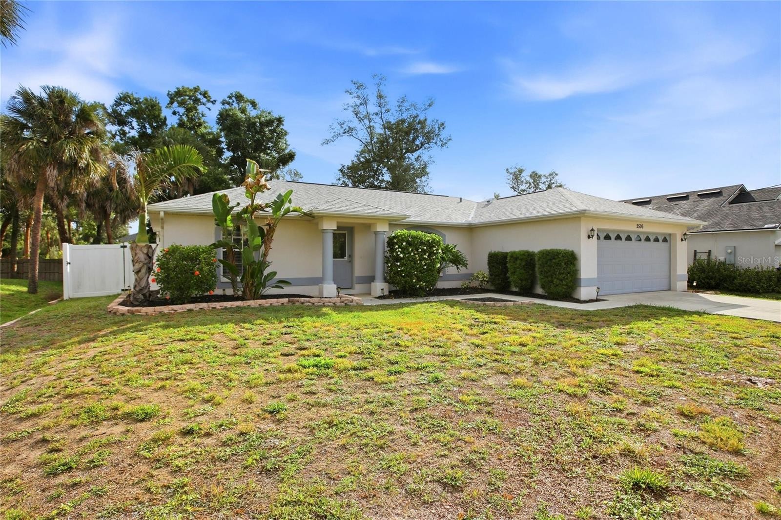 2506 SAHARA LN