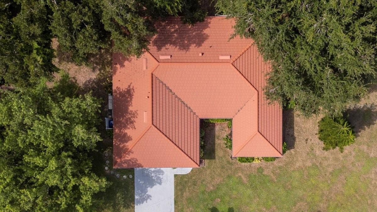 1608 BOB O LINK DR