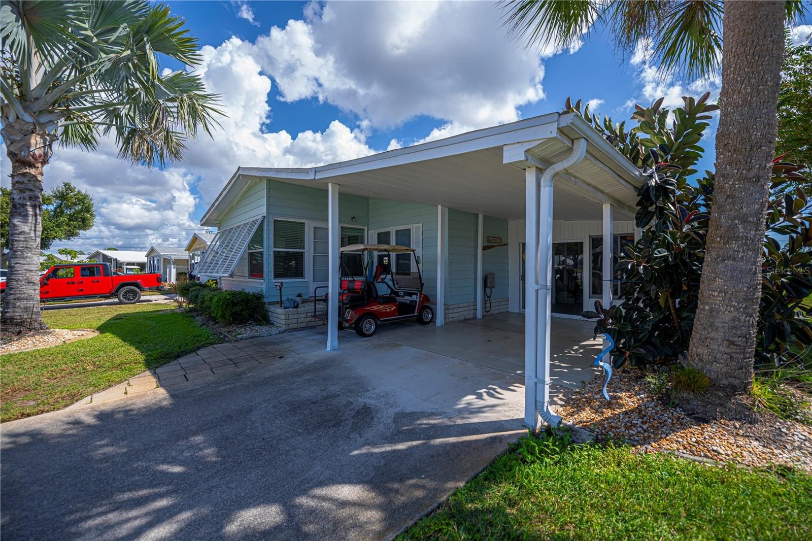 715 TANGERINE WOODS BLVD