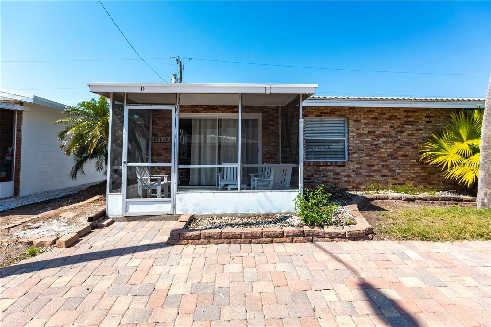 6020 MIDNIGHT PASS RD #11