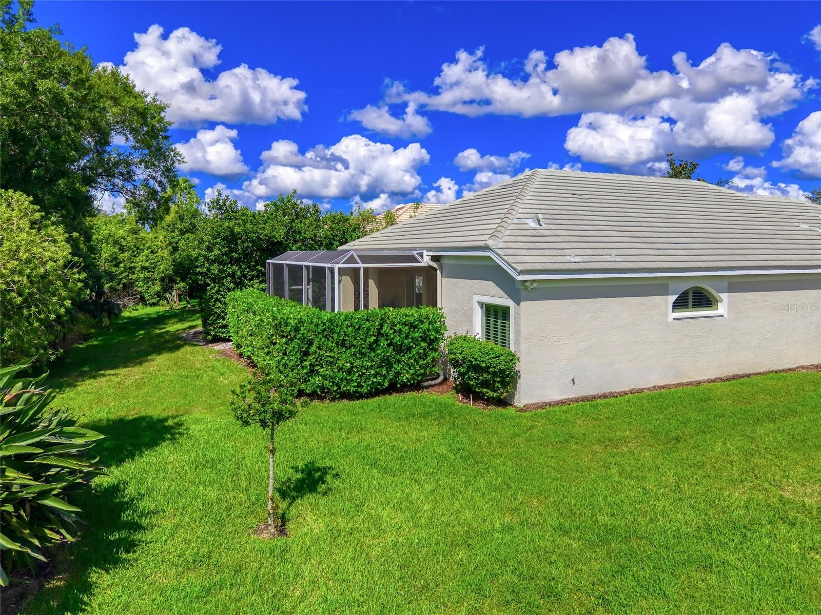 8496 IDLEWOOD CT
