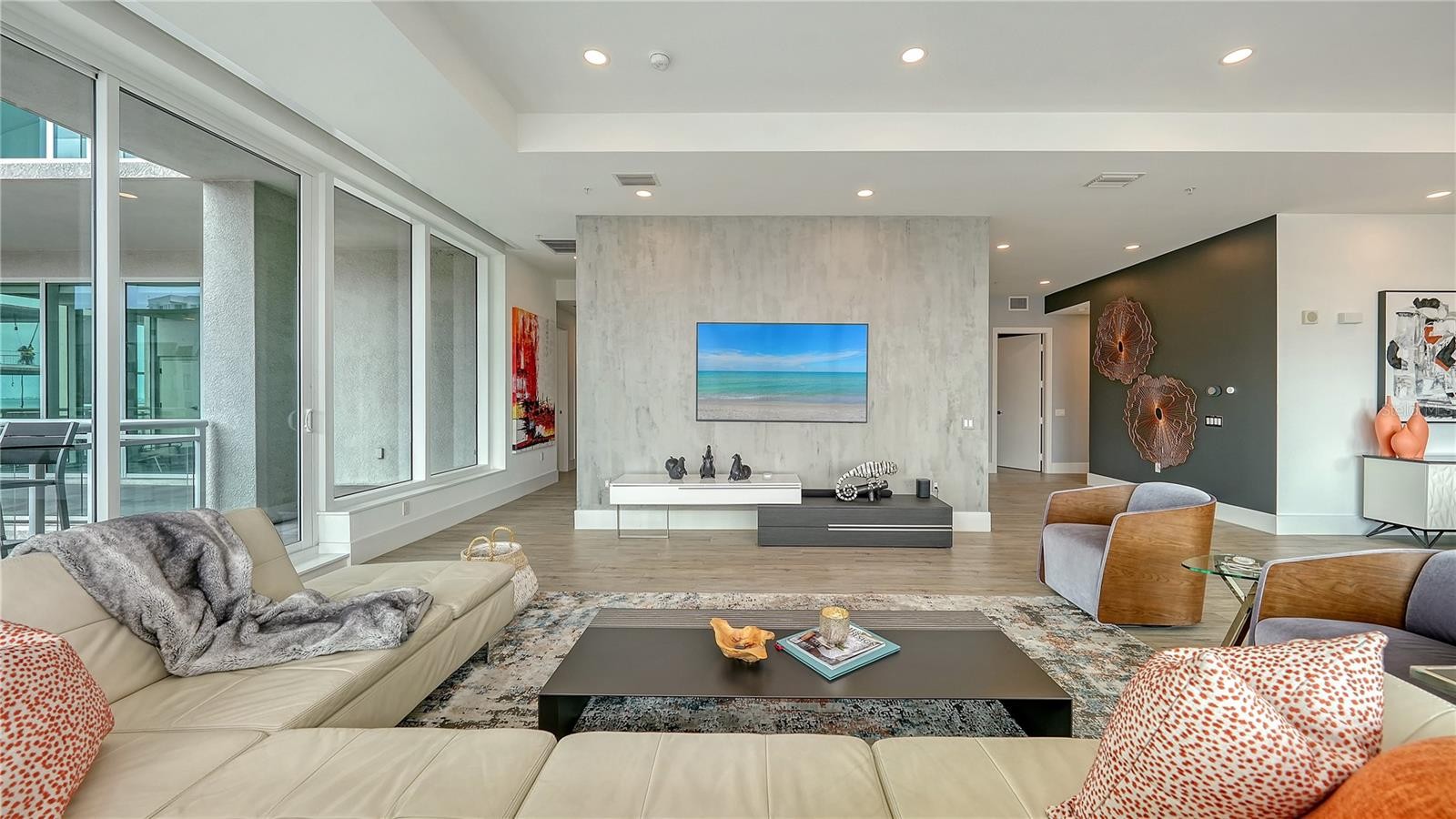 540 N TAMIAMI TRL #1004